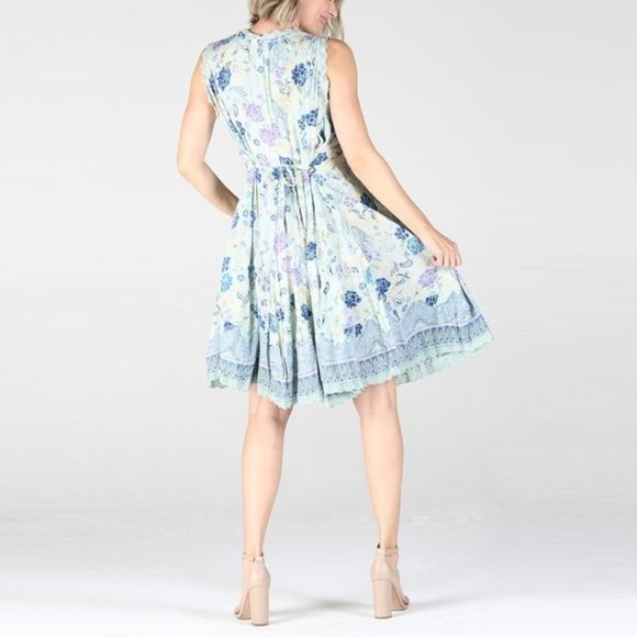 Floral Crinkle Mini Dress • Turquoise • Lace Crochet Trim • V-neck - Picture 3 of 3